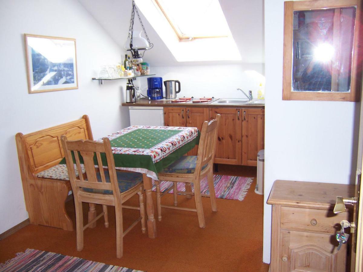 Gaestehaus Faller Apartment Lenggries Bagian luar foto